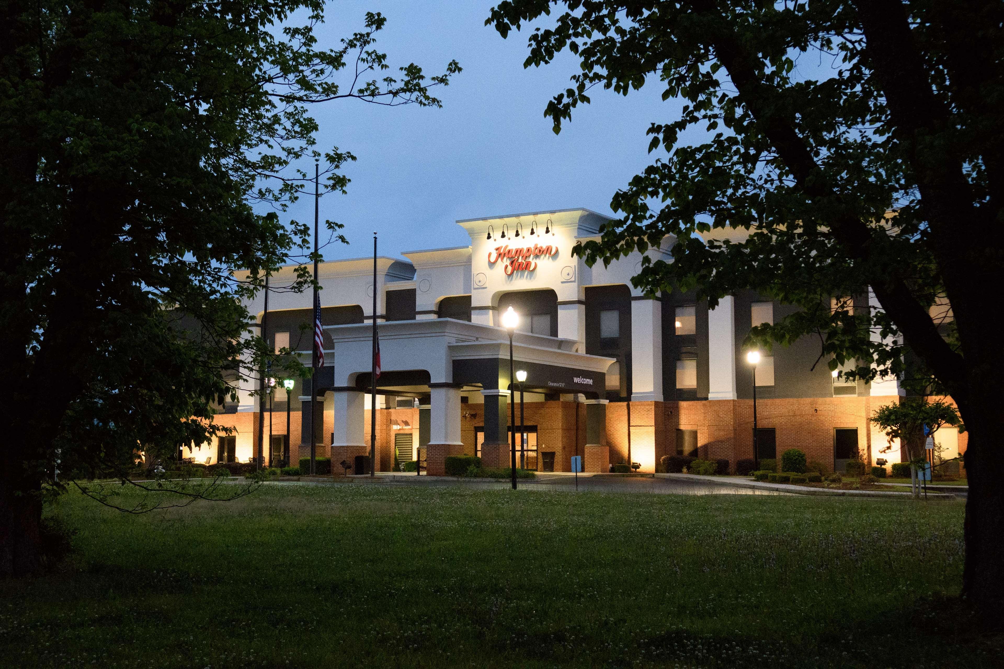 Hampton Inn פאייטוויל מראה חיצוני תמונה
