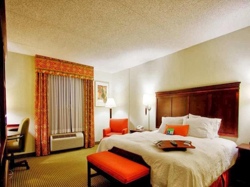 Hampton Inn פאייטוויל מראה חיצוני תמונה
