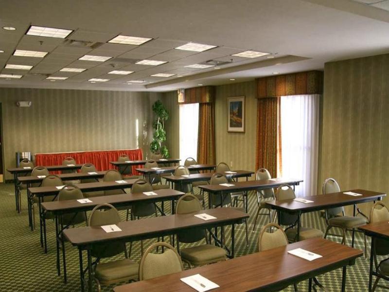 Hampton Inn פאייטוויל מראה חיצוני תמונה