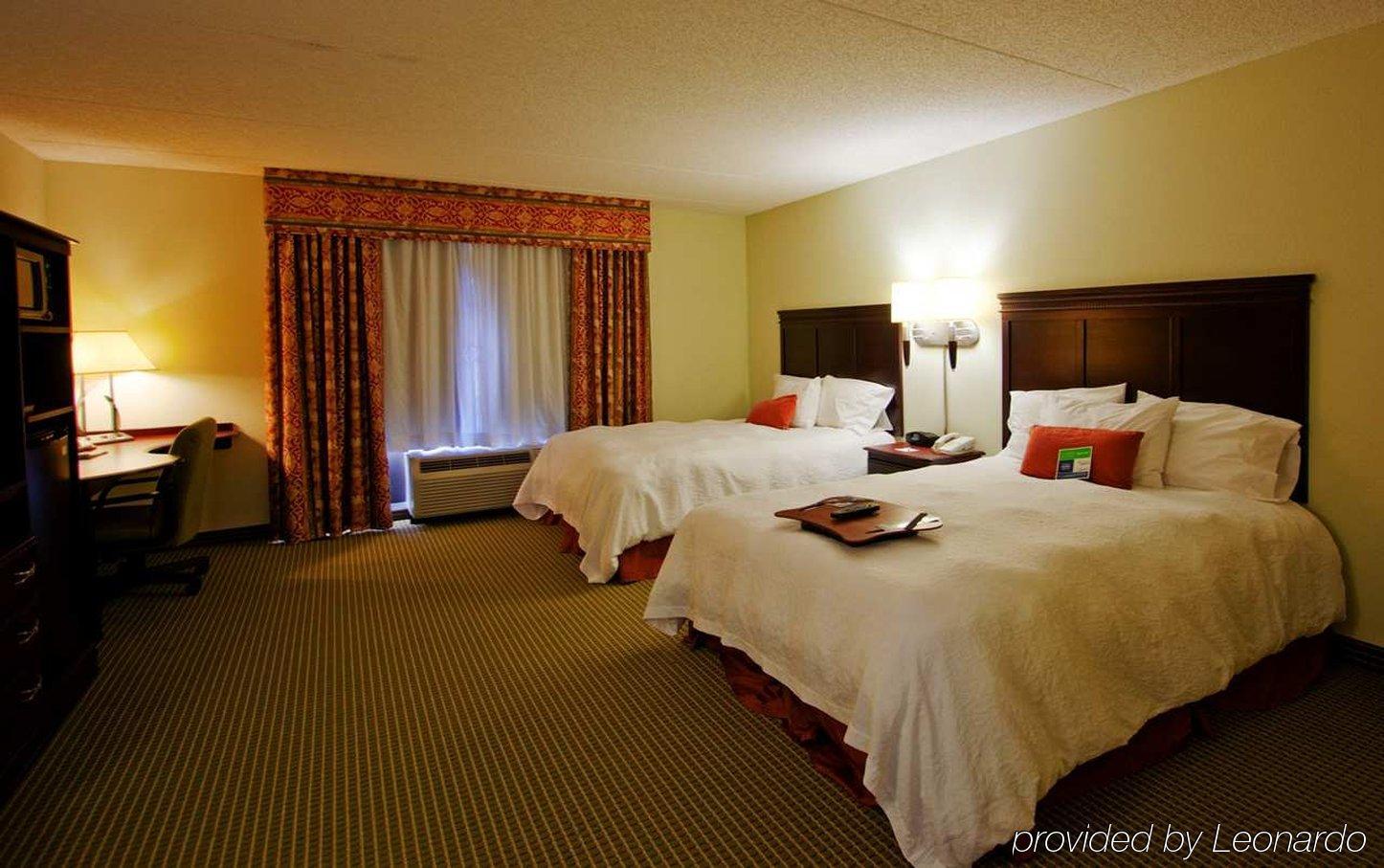 Hampton Inn פאייטוויל חדר תמונה