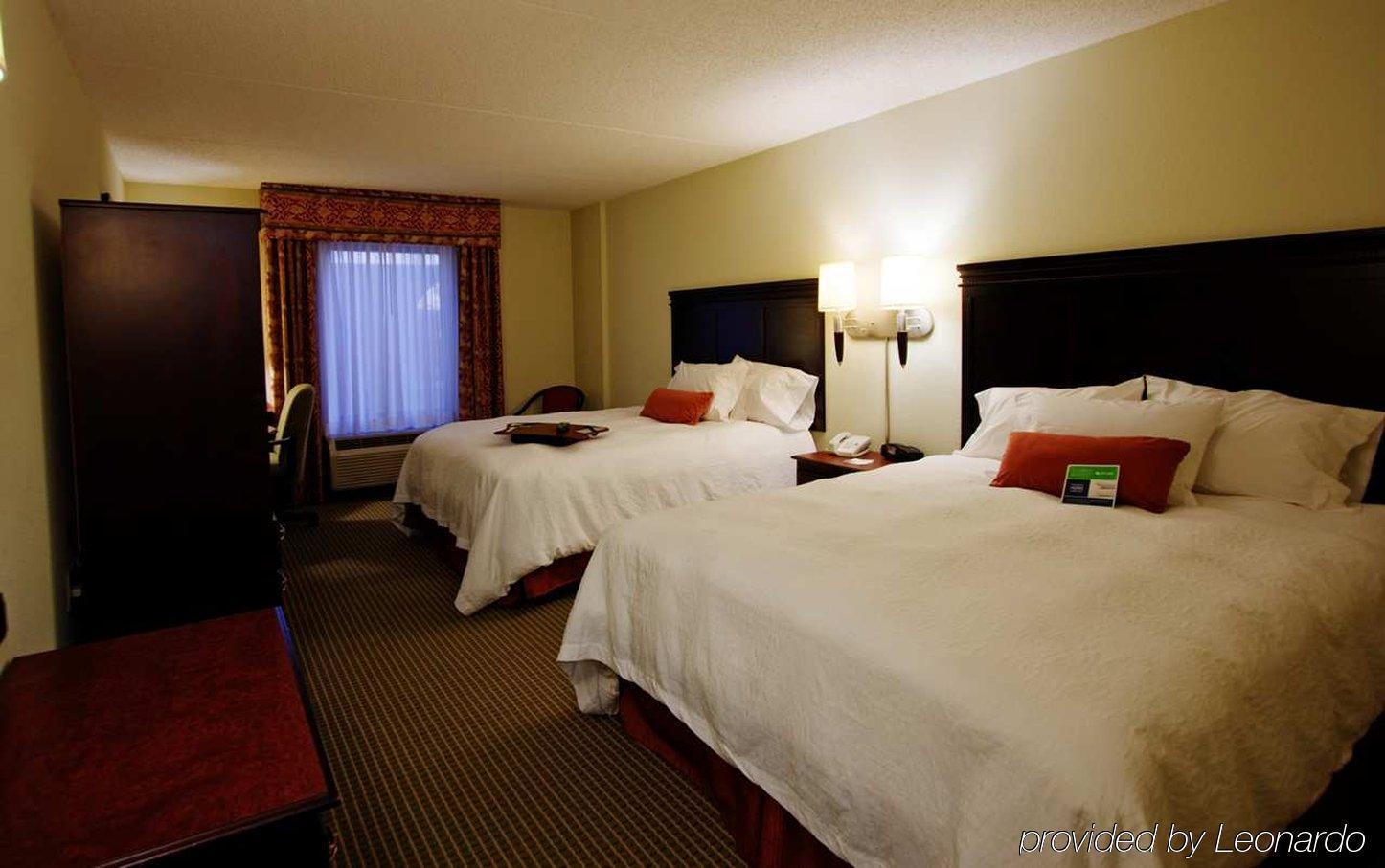 Hampton Inn פאייטוויל חדר תמונה