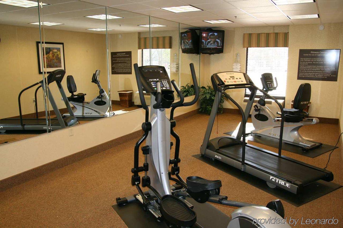 Hampton Inn פאייטוויל מתקנים תמונה
