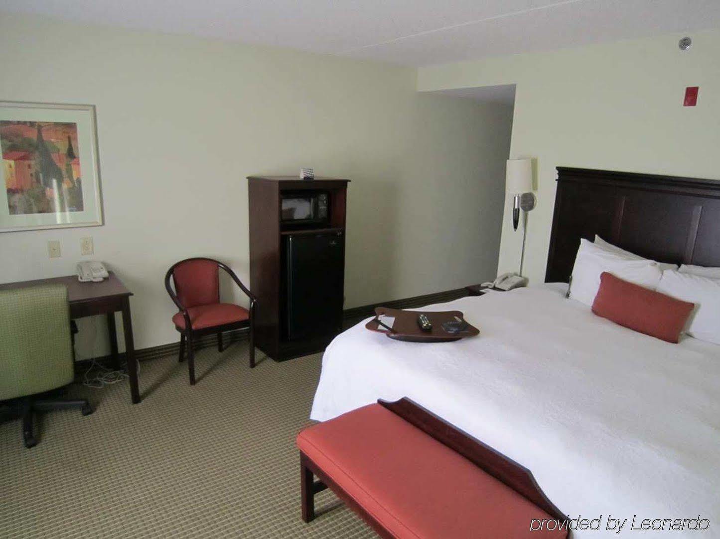 Hampton Inn פאייטוויל מראה חיצוני תמונה