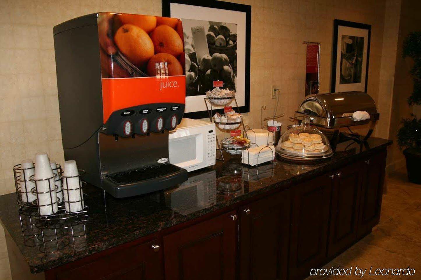 Hampton Inn פאייטוויל מסעדה תמונה